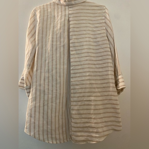 Chicos  linen tunic shirt, size 0, traditional size M, cream and beige stripes. - Picture 2 of 7